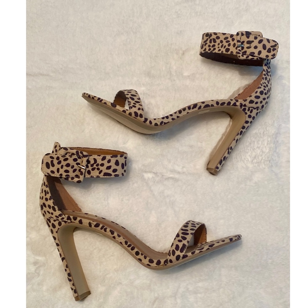 New X2B Cheetah Heels